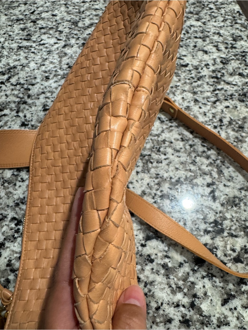 Woven Tan Crossbody Bag with Adjustable Strap - Picture 4 of 6